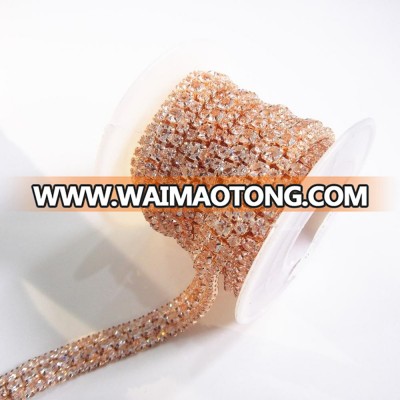 Wholesales Elegant Rhinestone Shiny Trim Cup Chain Roll for Wedding Decoration