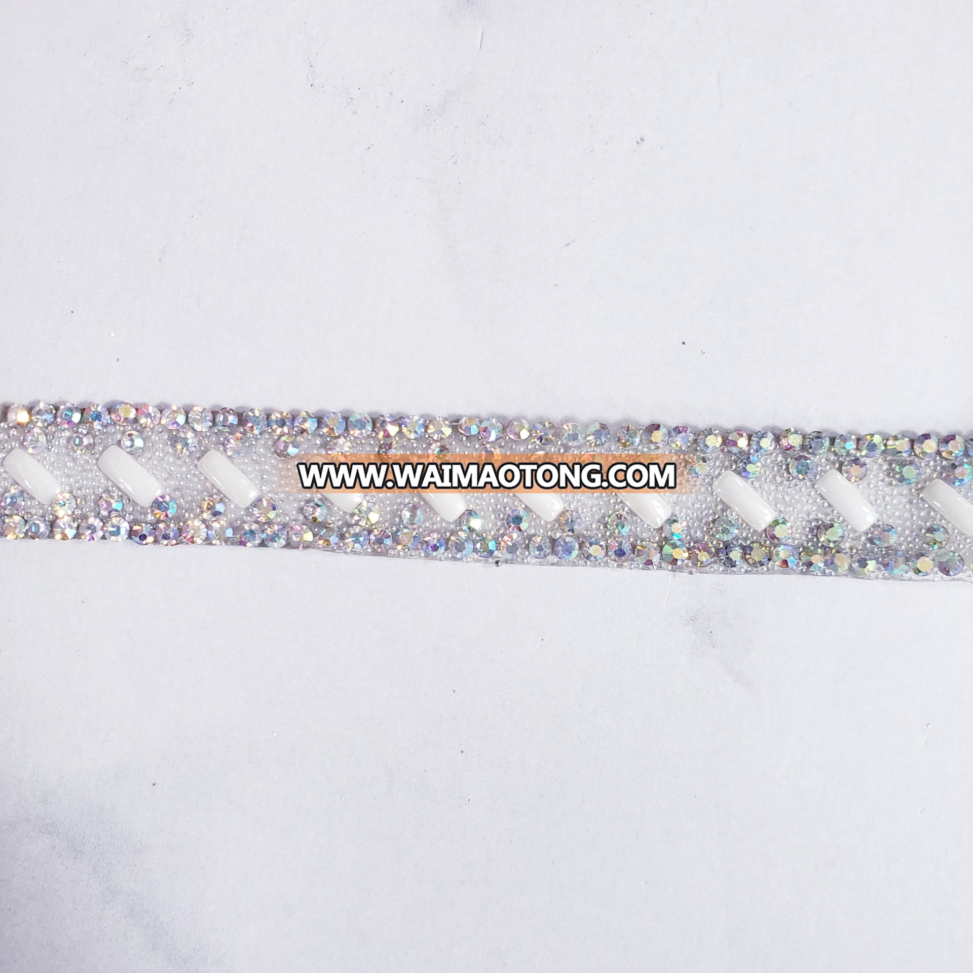 Wholesale natural stone shoe trim rhinestone hot fix trimming for decoration