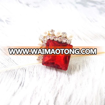 Unique Design Elegant Red Glass Rhinestone Button sewing Pearl for Decorative